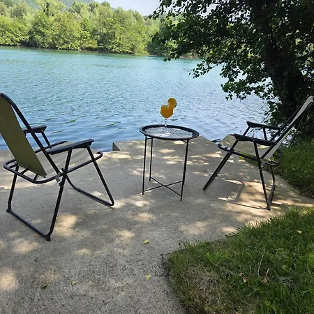 Alisa - Luxury Riverside Escape Bihać